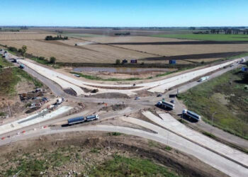 Ruta 13: la repavimentación entre San Jorge y Carlos Pellegrini ya tiene un 80 % de avance