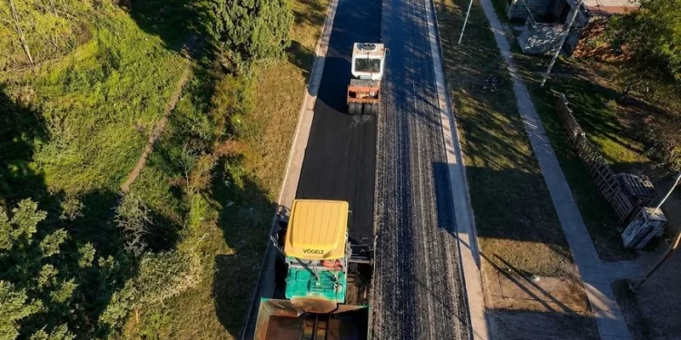 Avanzan importantes obras viales en San Jorge