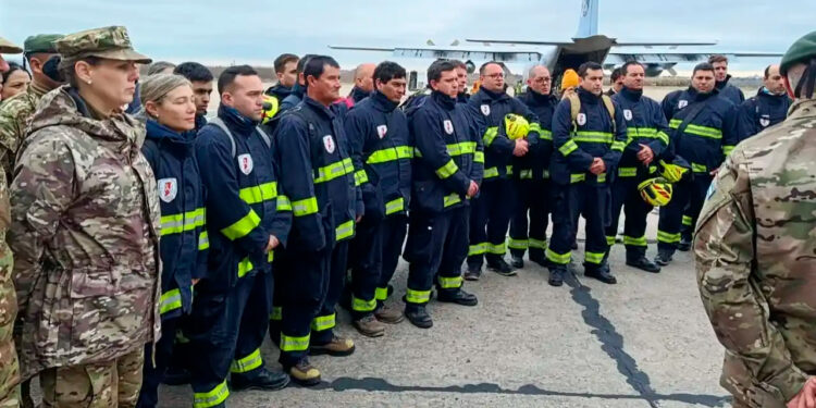 Misión internacional: la brigada de rescatistas de Santa Fe ya viaja a Venezuela con 8 toneladas de equipos técnicos