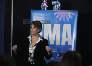 Santa Fe aprobó la Ley Ema contra la violencia digital en las escuelas