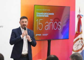 Santa Fe redujo a seis meses los trámites ambientales y extendió las licencias hasta 15 años